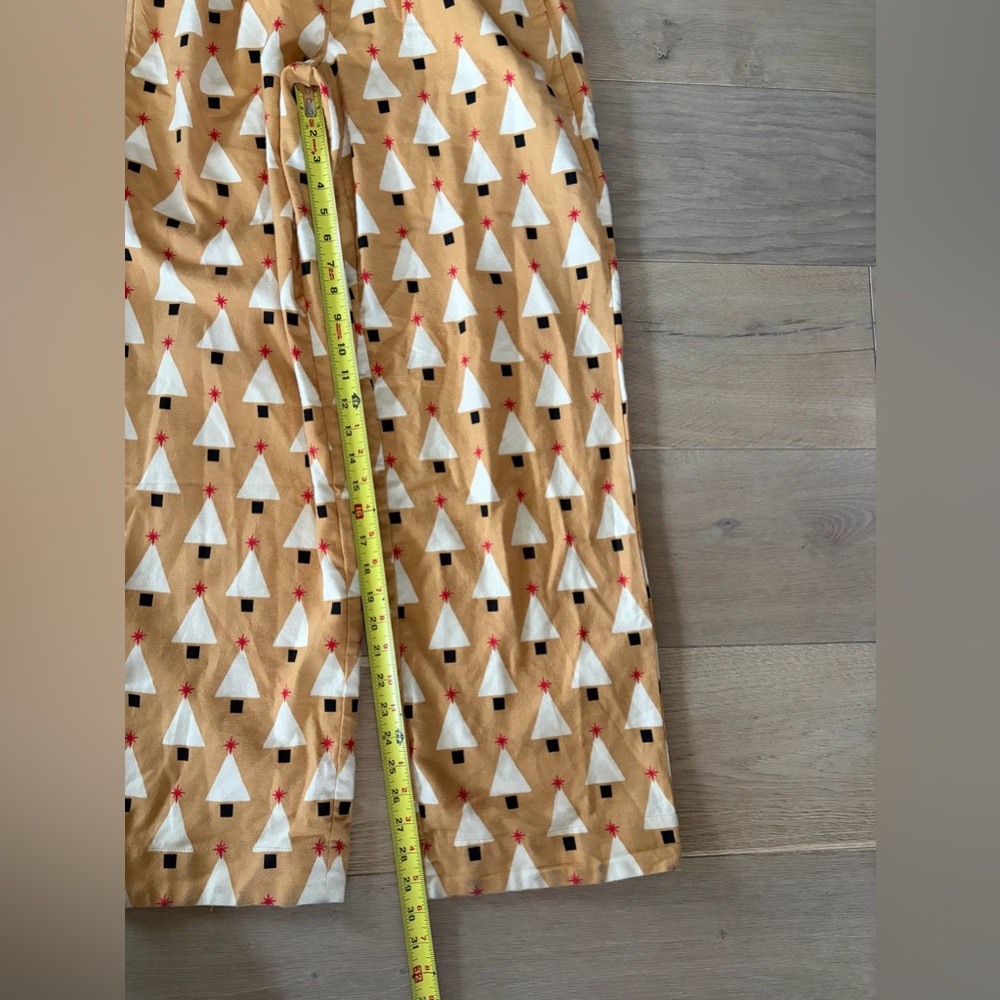 Hanna Andersson winter Christmas tree cozy flannel pajamas button up set - small - Picture 10 of 11
